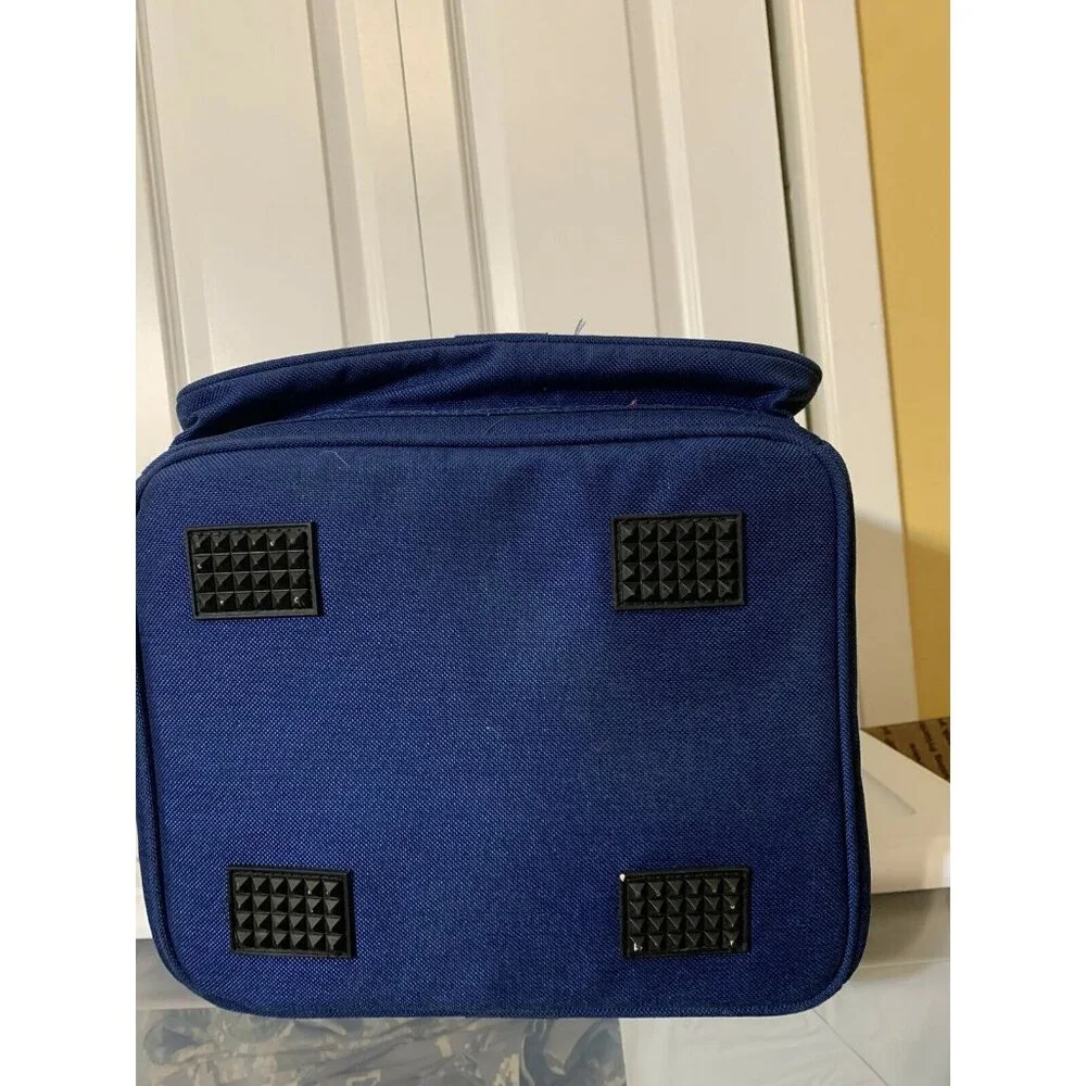 Covergirl Overnight Bag Blue 18.5” X 12” X 10”‎